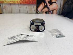 67498-04 Harley-davidson 96-03 Xl Custom 1.5 Inch Dual Gauge Bracket