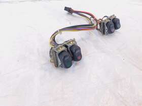 70271-98 Harley Davidson Touring Electra Glide Ultra Classic Spot Lamp Accessory Control Switches