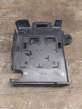70344-08 Harley-davidson 2008 2007-2011 Touring Road King Flhrc Battery Cover Ecu Mount