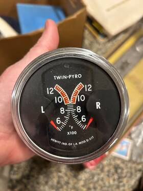 X100 Hewitt D152 Industries Motorcycle Twin Pyro F Dual Pyrometer Gauge