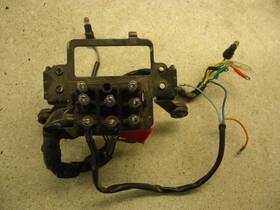 37600-me9-771 Honda 84-85 Shadow Vt700 Dash Indicator Pilot Lights Meter Stay Bulb Bracket Oem