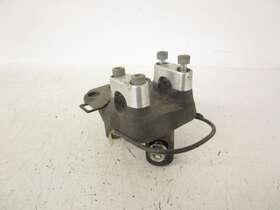53110-kpb-h01 Honda 04 Reflex Sport Nss 250 S Handlebar Clamp 2004-2005