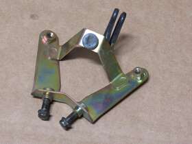 83511-mba-000 Honda 2001 Vt750cd Shadow Ace Deluxe Fuel Tank Speedometer Stay Mount