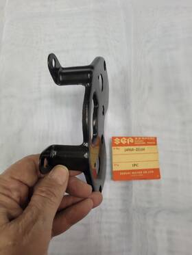 34950-25100 Suzuki 1970-71 Ts 90 Or Tc Meter Bracket