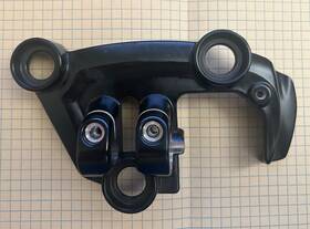 T2501835 Triumph 2501835 Scrambler 1200 Xc Instrument Cluster Handle Adjuster