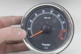 T2503040 Triumph Scrambler 900 Efi Oem Tachometer Tach