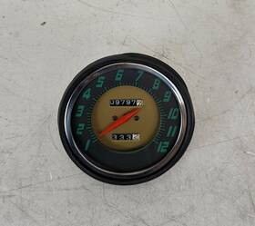 39-0301 V-twin Manufacturing 39-0301/ob Chrome Speedometer Gold Black Green 120 Mph 4 1/4 Inch Male Harley Touring 1948-61