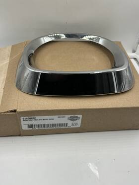 61400452 V-twin Manufacturing 39-0567 Bezel Hdlt Trim Nac Charm