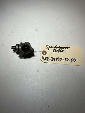 4x8-25190-10-00 Yamaha Srx600 Oem Speedometer Speedo Drive Gear