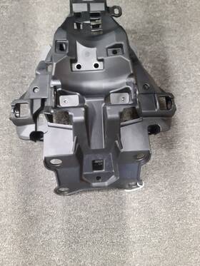 B7n-83519-00-00 Yamaha Mt-09 / Sp Meter Bracket Oem Gauge 2021 2022 2023